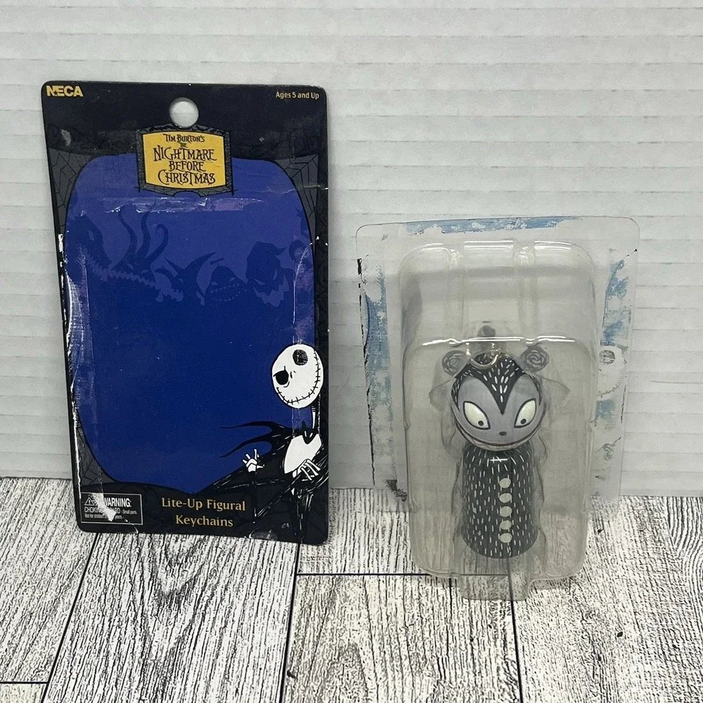 NECA Nightmare Before Christmas Complete 6 piece Light Up Keychain Set!